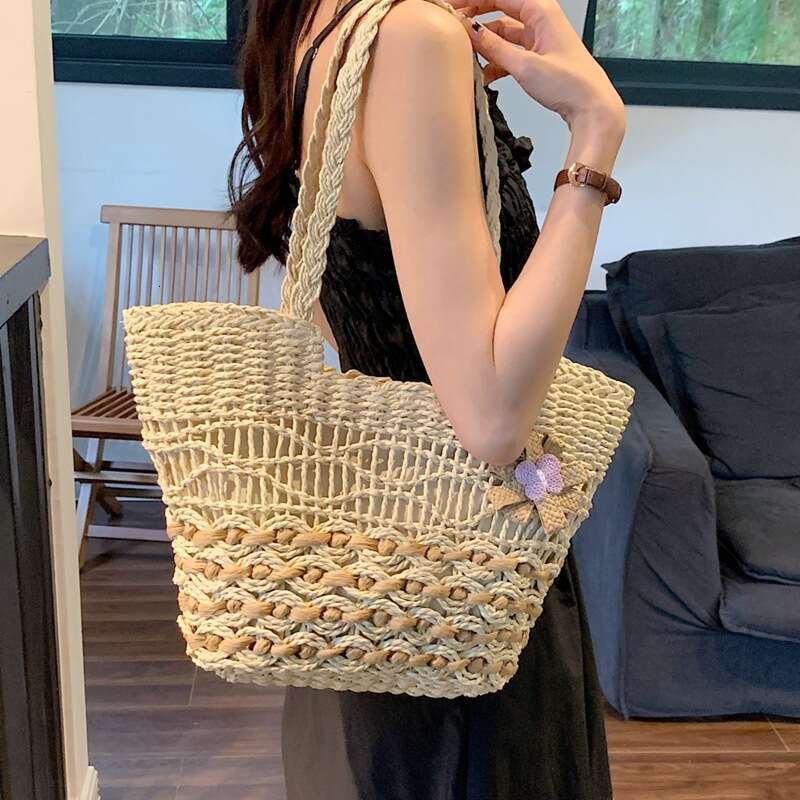 Ins Style Resort Beach Bag Woven Straw For Women With Large Capacity New Summer Pastoral Seaside Tourism Beach Bag Single Shoulder Tote Bag KQ