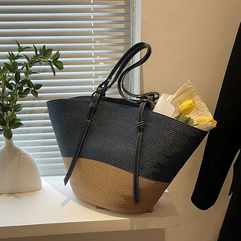 Ins Style Resort Beach Bag Summer Popular Color Blocking Large Capacity For Women New Beach Vacation Grass Woven Bag Single Shoulder Tote Bag KQ