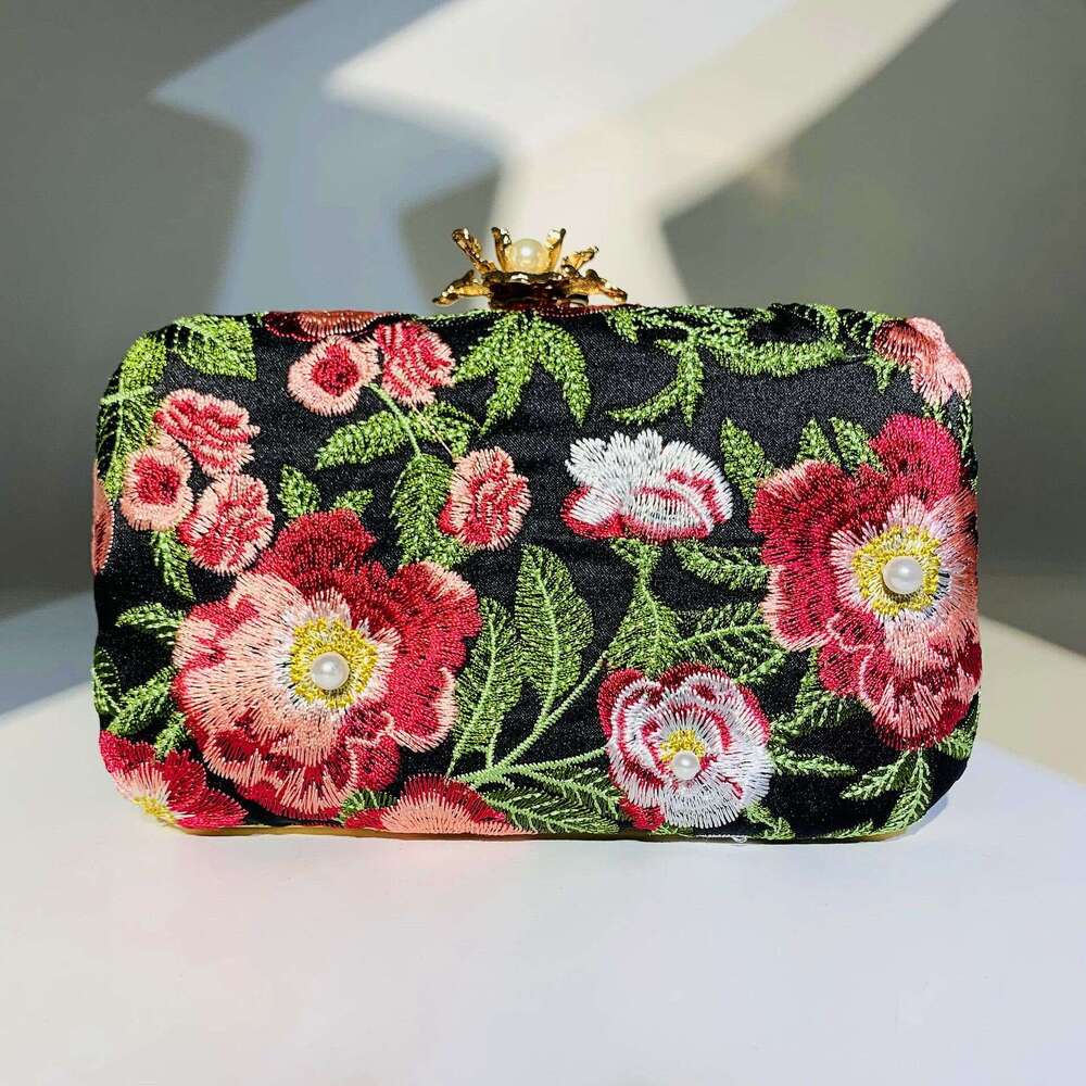 New Hengmei Handbag Embroidered Handmade Beaded Pearl Banquet Evening Dress Women's Bag
