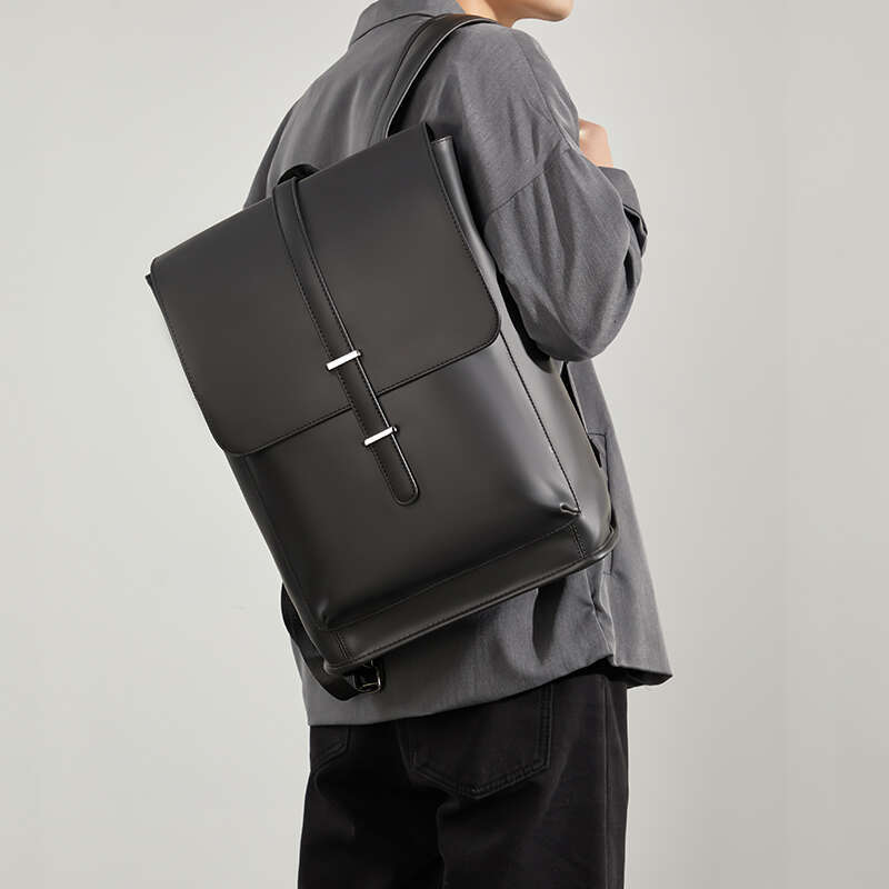 Computer business travel men's commuting small notebook leather backpack men 2024 new model