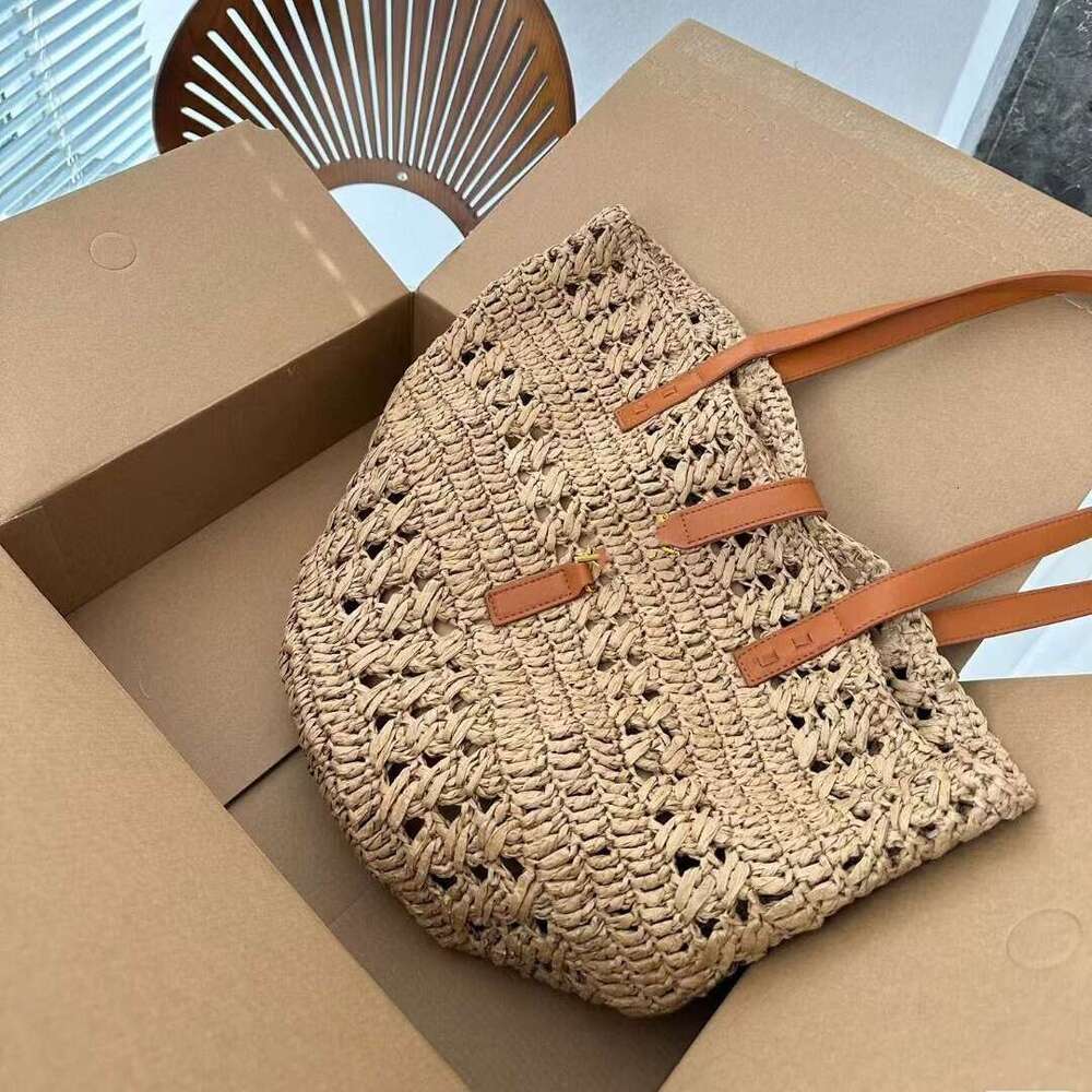 Ins Style Resort Beach Bag Instagram Niche New Single Shoulder Grass With Large Capacity Portable Woven Tote Bag Summer Seaside Vacation Bag KQ