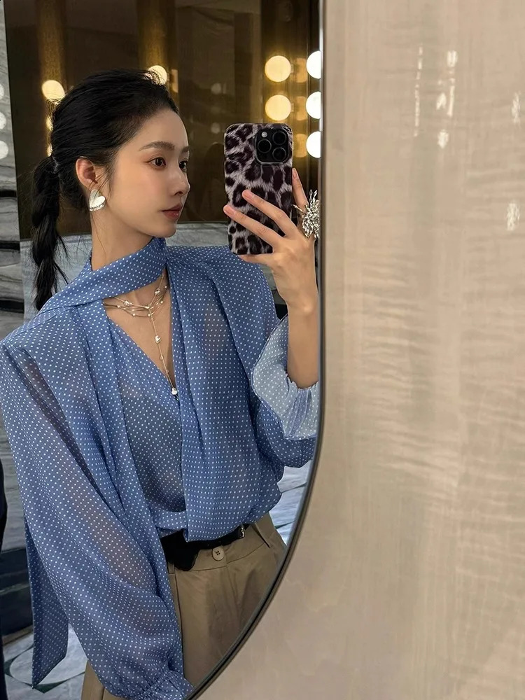 Ribbon V-Neck Blue Polka Dot Shirt For WomenS 2025 Spring/Summer French Style Unique Temperament Top 250421