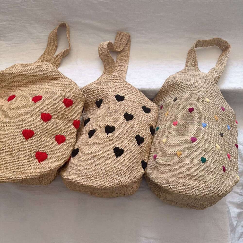 Ins Style Resort Beach Bag Handmade Hook Lafite Grass Bucket Women S Summer Shoulder Bag Heart Embroidery Fashionable And Versatile Beach Vacation Sty