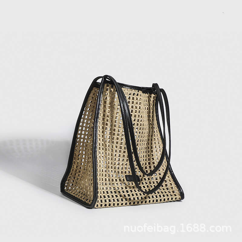 Ins Style Resort Beach Bag Weaving Bag For Women Large Capacity Grass Woven Vacation Versatile Beach Simple Shoulder Bag Handmade KQ
