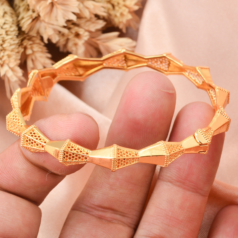 Fashionable Childrens Jewelry Hollow-out Flower Bracelet Baby Arabic Indian Jewelry Gold Color Bangles For Kids Copper Baby Bracelets luxury bracelet  - view 7