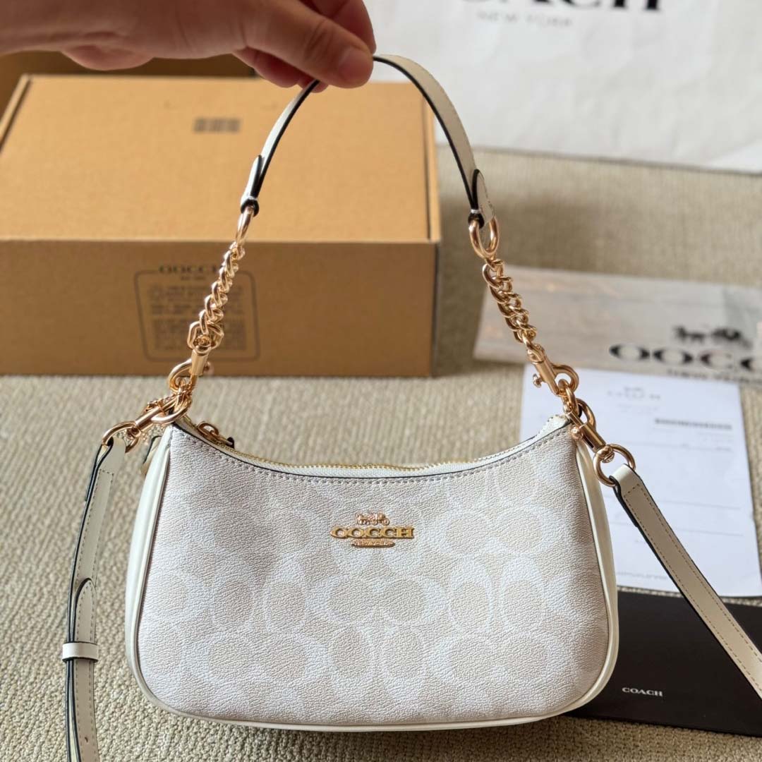 coacher bag designer bag teri bag luxury bag tote bag women classic shoulder bag crossbody bag casual handheld chain bag half moon bag smooth leather shoulder bag