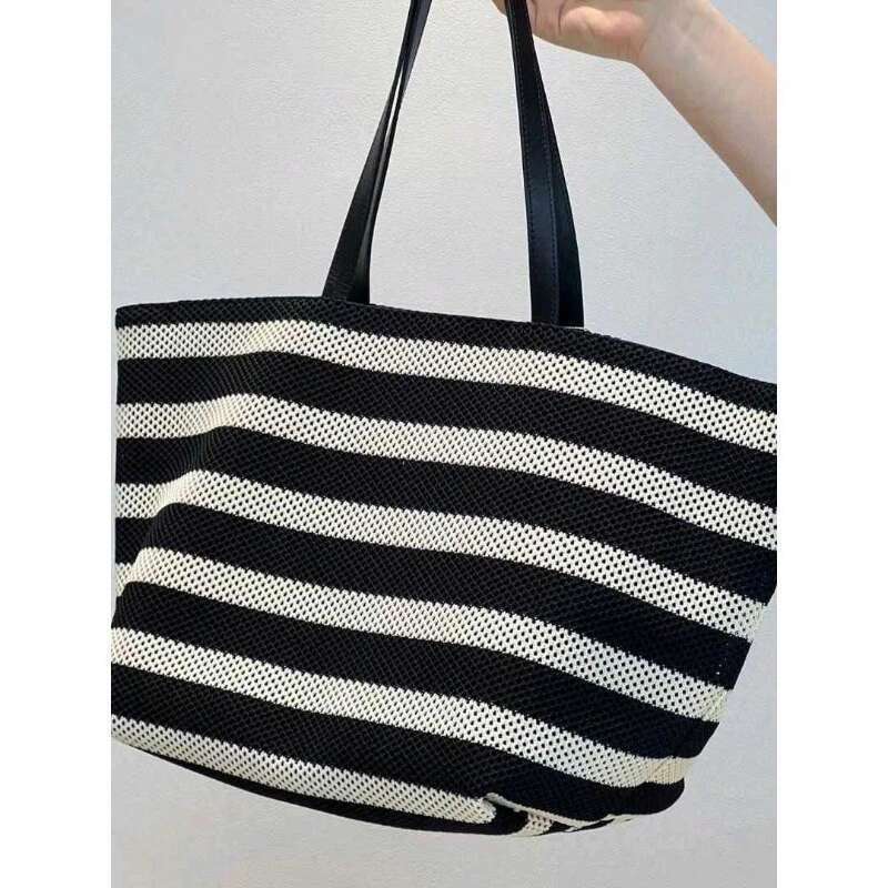 New High Quality Black And White Striped Tote Woven Large Capacity Shoulder Bag Designer's bag