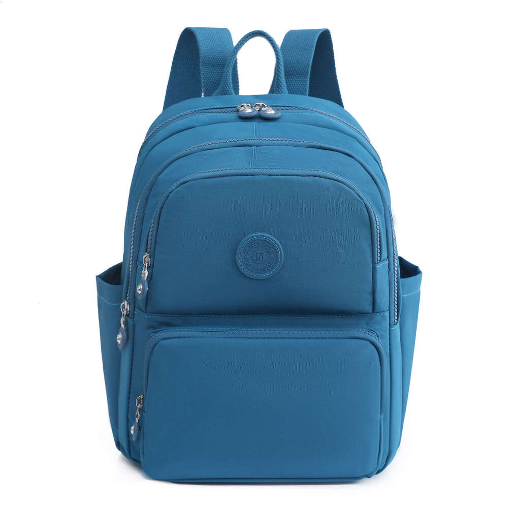 Leisure Versatile Bag 2025 New Korean Edition Large Capacity Women's Simple College Student Travel Backpack