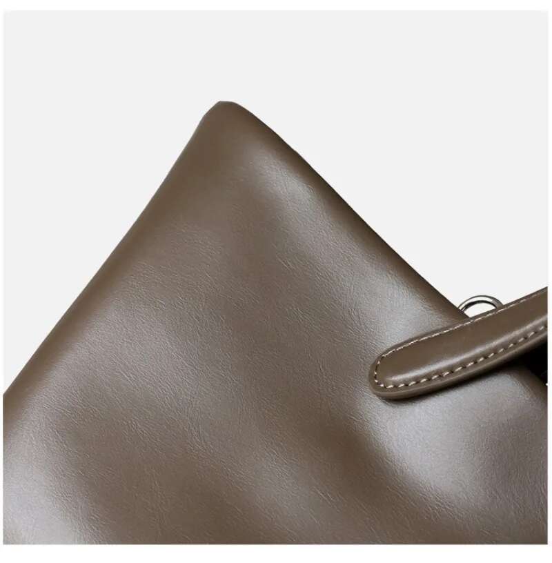 Designer's bag Fashion Women's Top-Handle Leather Handbag 2024 French Style Casual Commuter Crossbody Tote Bag Large Capacity