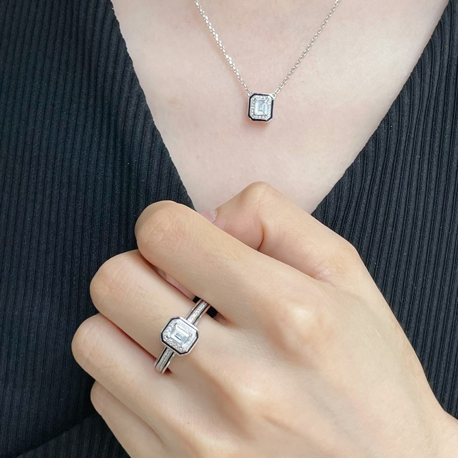 ADITA Quatre rings designer ring TOP quality for couples wedding rings details are consistent with counter products With box exquisite gift J008