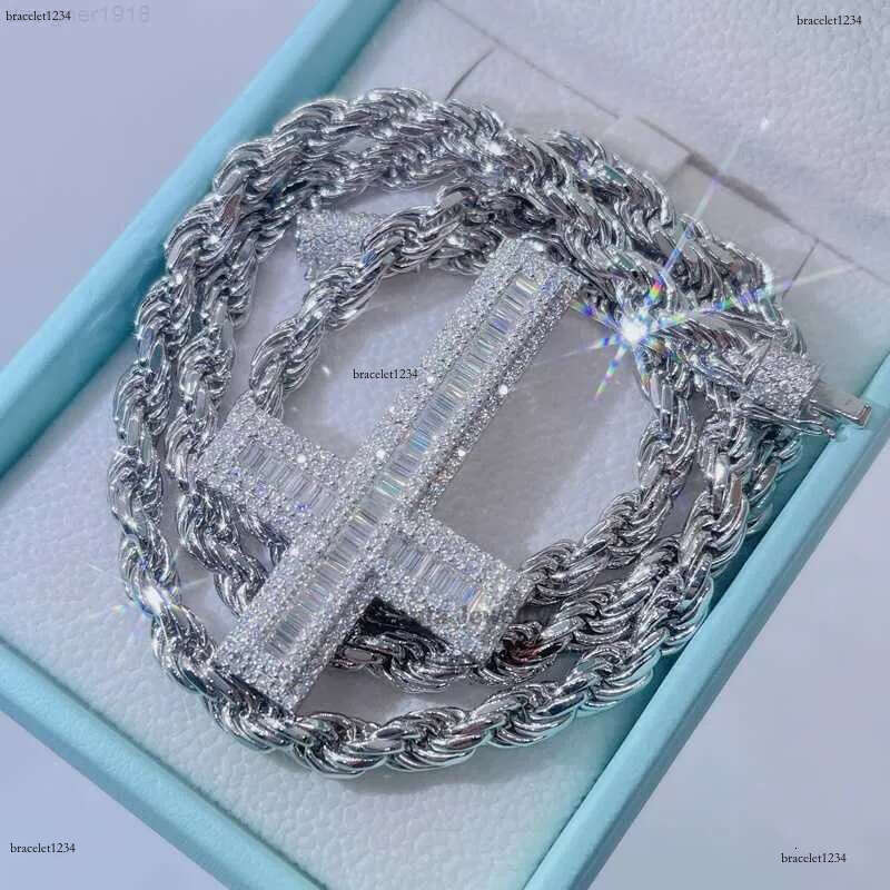 necklace moissanite chain Pendant Necklaces Whiote Gold Sier Vvs Moissanite Dia Iced Out Hip Hop Pass Tester Upside Down Cross