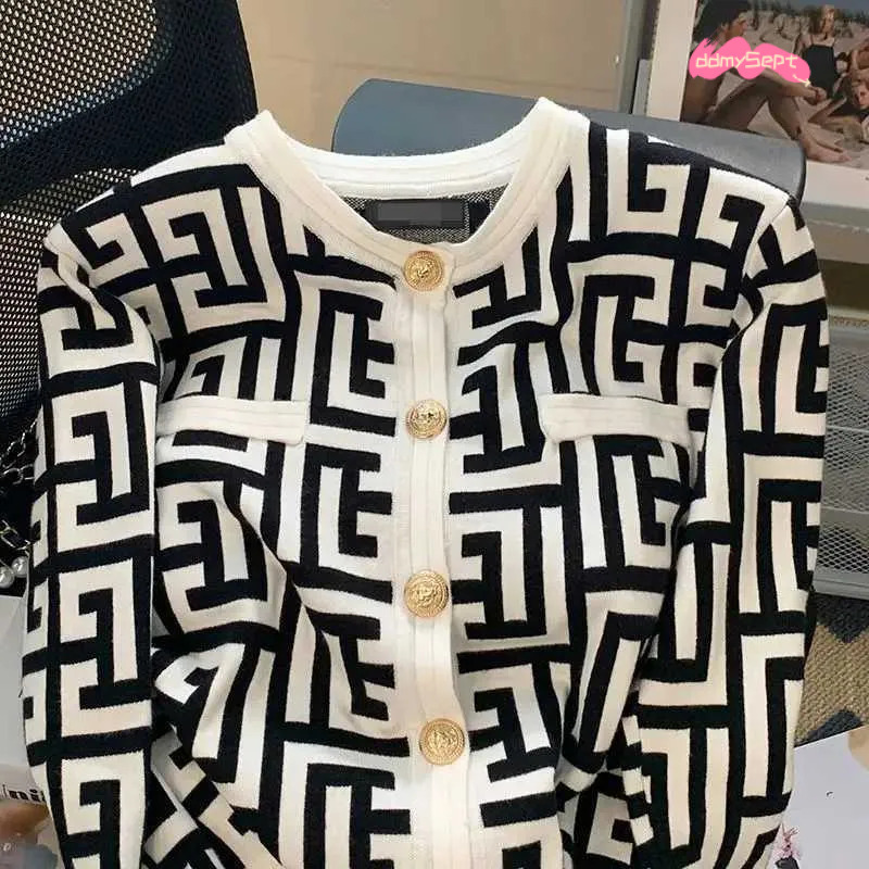 Spring Autumn Jacket Women Knitted Cropped Cardigan Highend Luxury Designer Clothes Short Tops Sweater Trend Coats H251023 ddmysept