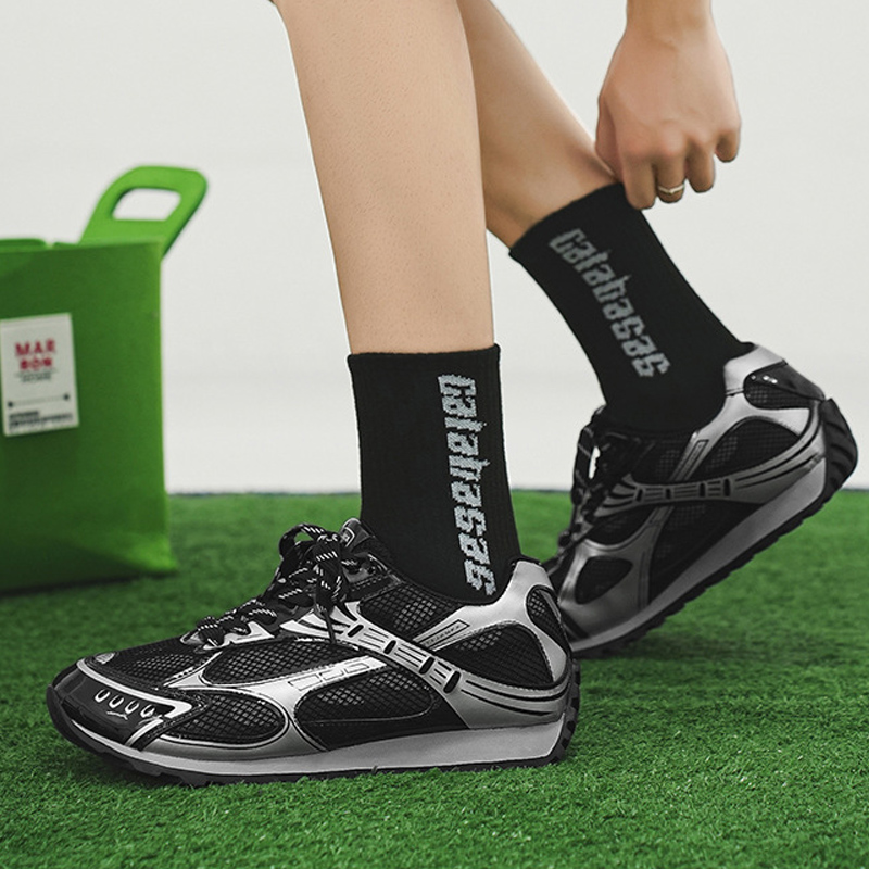 Men's Outdoor Retro Sneakers All-Season Lightweight Breathable Running Shoes Stylish Comfortable Trendy Footwear