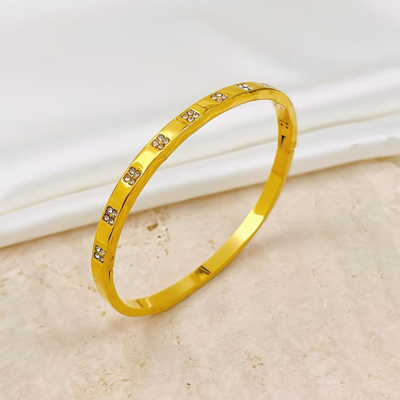 Fashionable versatile and high-end starry sky stainless steel bracelet for women designer bracelet women luxury jewelry gold mens bracelet designer br - view 7
