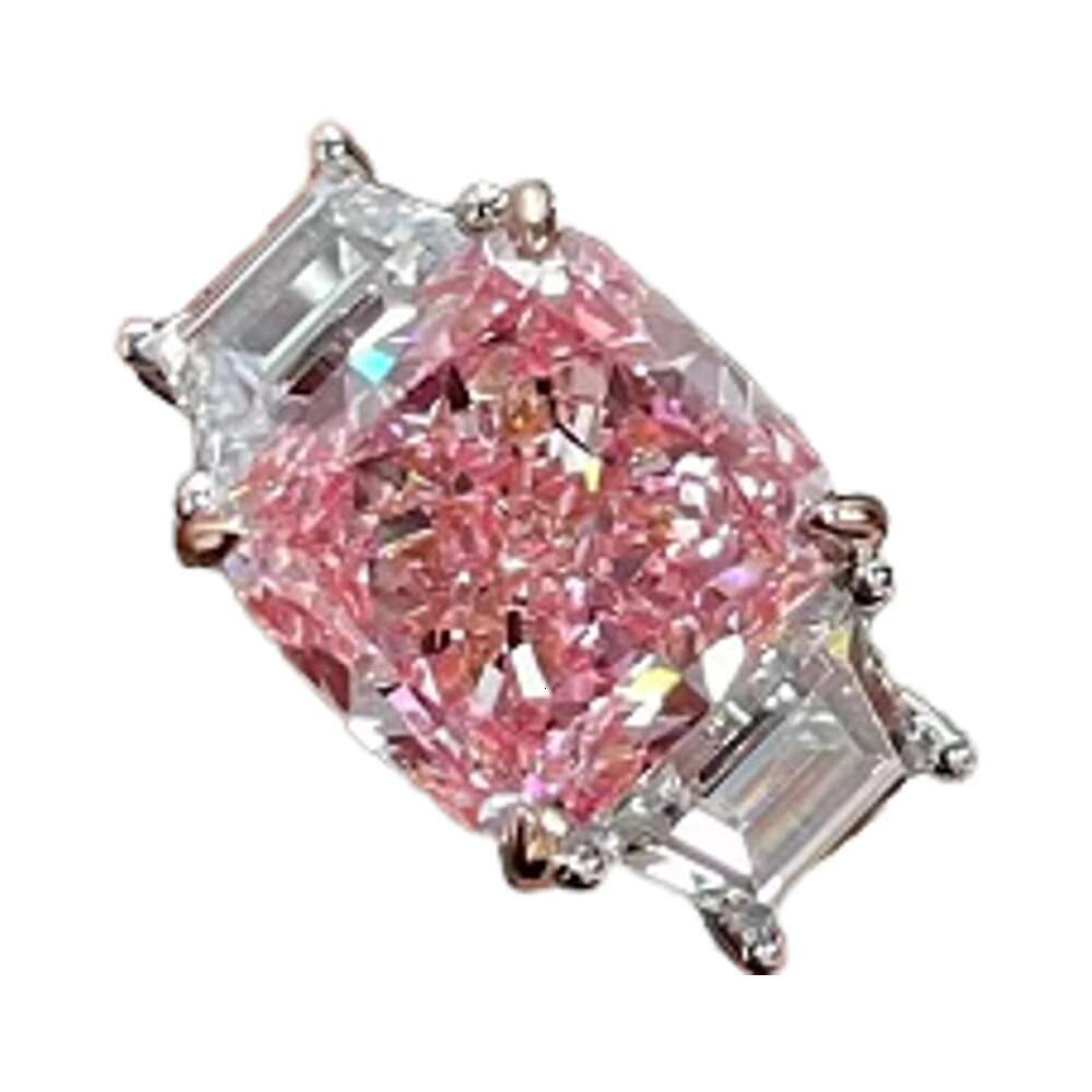 5.29 Ct Lab-grown Diamond Cushion Cut VS2IGI SHFancy Pink Ring Engagement Ring Setting