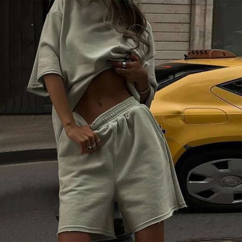Women's 2 Set Summer Short Sleeve Round Neck Loose T-Shirt Top Wide Leg Shorts Suit Two Piece Oversized Outfits