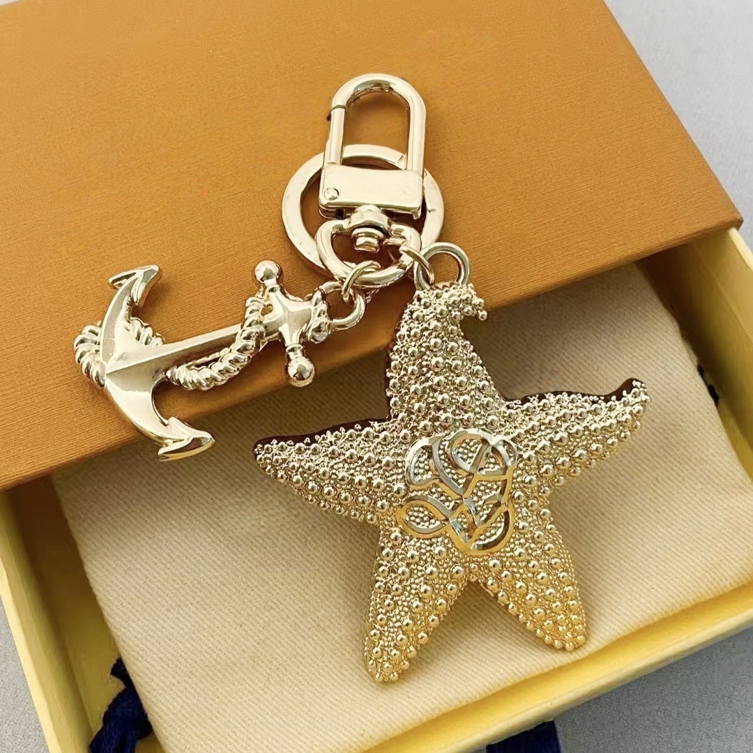 Designers Keychain Car Key key chain super Keychains Fashion Leisure Astronaut Men Women Bag Pendant Accessories