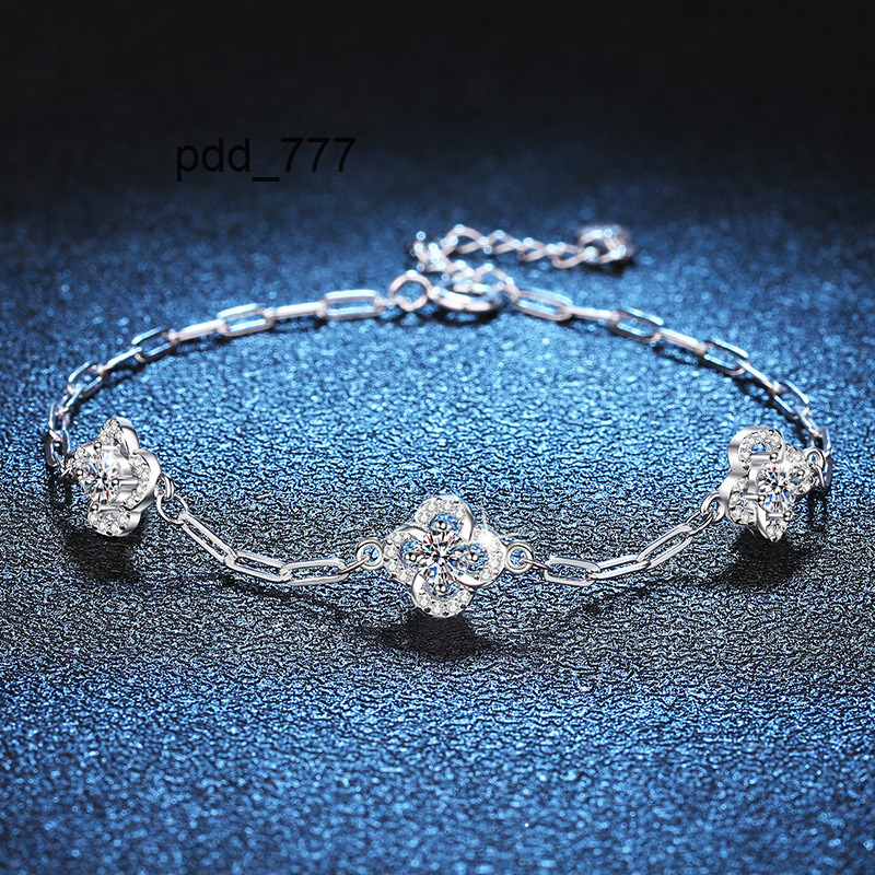 2025 Hot Selling Fine Jewelry Bracelet Luxury S925 Sterling Silver Moissanite Bracelet for Women