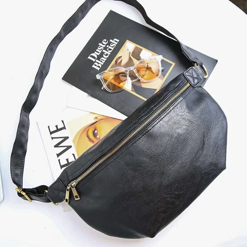 Designer's bag 2025 Brand Chest Male Trend Small Cross Large Capacity Leisure Designer Bag