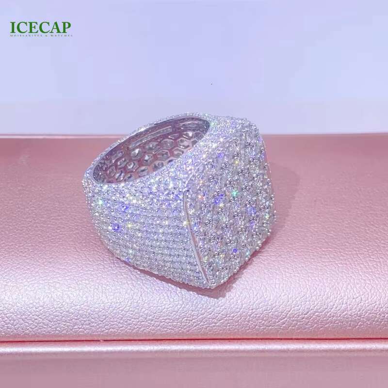 Custom Rings 925 Silver White Gold Plated Men Women Rings Iced Out VVS Moissanite Full Diamond Ring Fine Jewelry