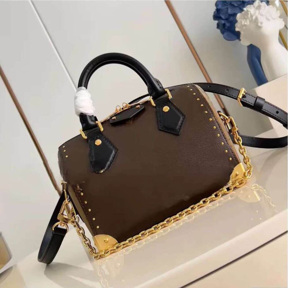 New Handbags Speed1 Trunk Women's Genuine Leather Bags Fashion Rivet Shoulder Bag Size:20.5X16 X11cm