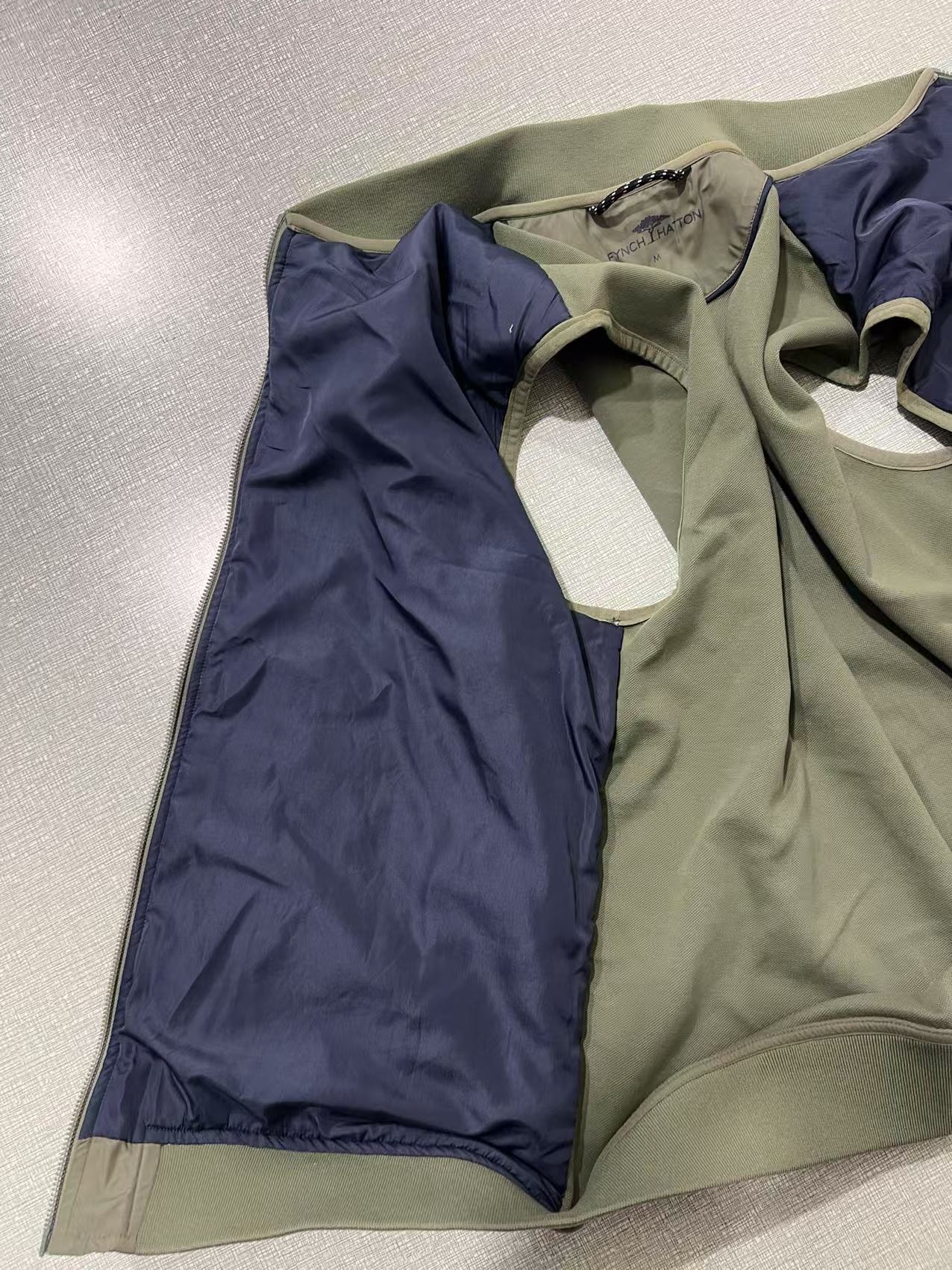Comfortable Mens Lightweight Outerwear Stylish Everyday Coating Choice