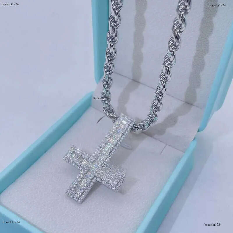 necklace moissanite chain Pendant Necklaces Whiote Gold Sier Vvs Moissanite Dia Iced Out Hip Hop Pass Tester Upside Down Cross