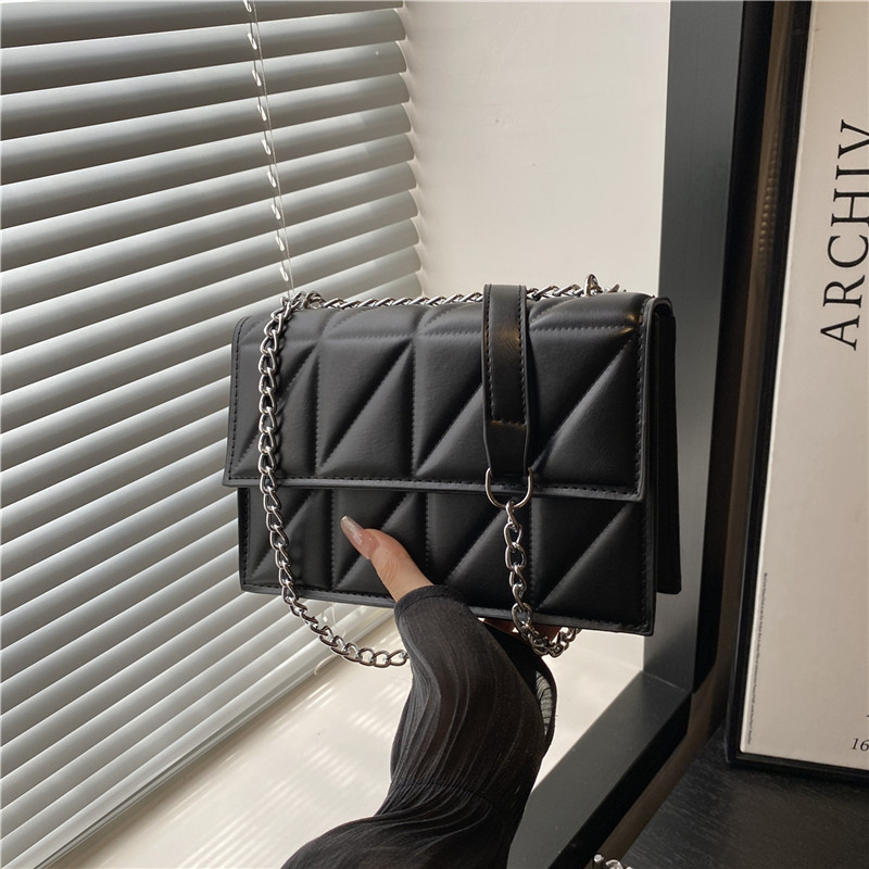 Free shipping Designer bag leisure versatile personality simple outdoor travel date shoulder bag for women White black khaki brown pink