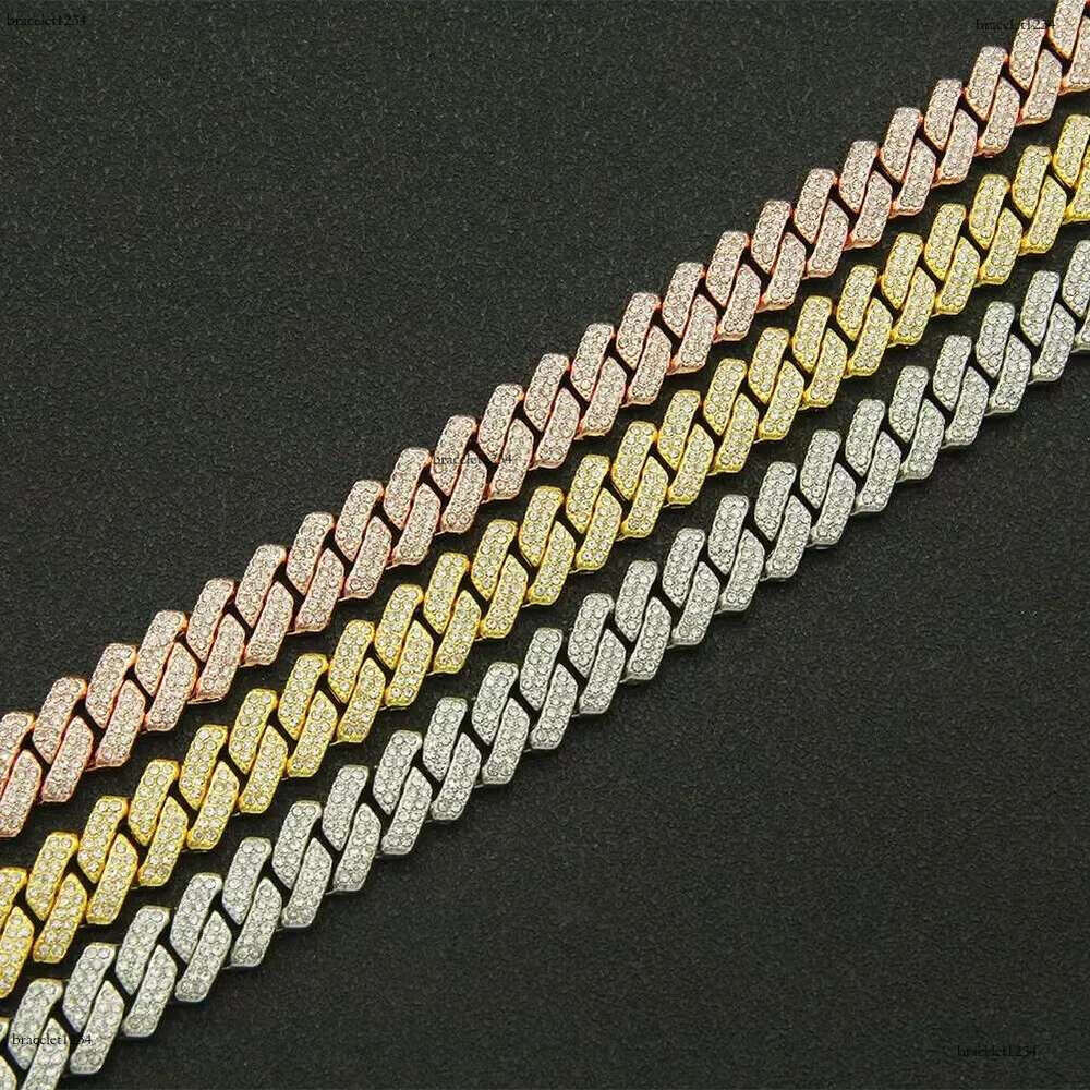 Hip Hop Rapper Mossanite Necklace Jewelry Vvs Sterg Sier 20mm Black Dia Moissanite Cuban k Chain