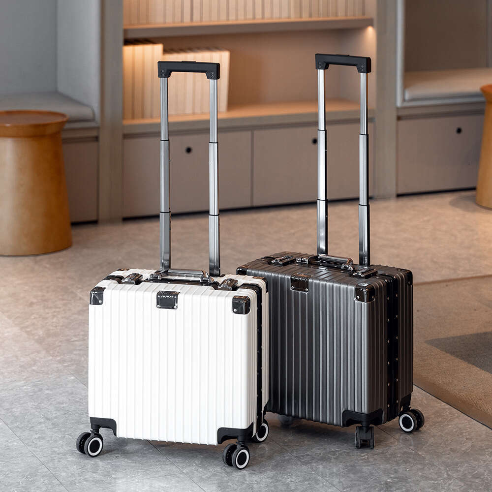 Four sided 18 inch suitcase boarded with 20 free checked aluminum frame password travel, small and lightweight, can be carried on the plane