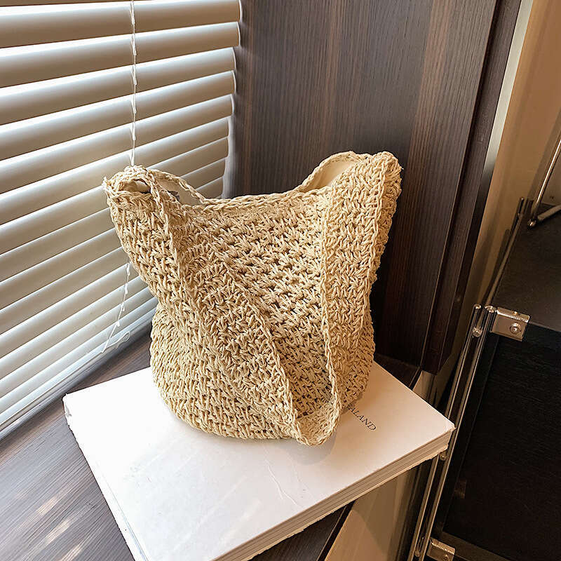 Ins Style Resort Beach Bag French Grass Woven For Women S Summer New Beach Vacation Bag Niche Rattan Single Shoulder Bucket Bag KQ
