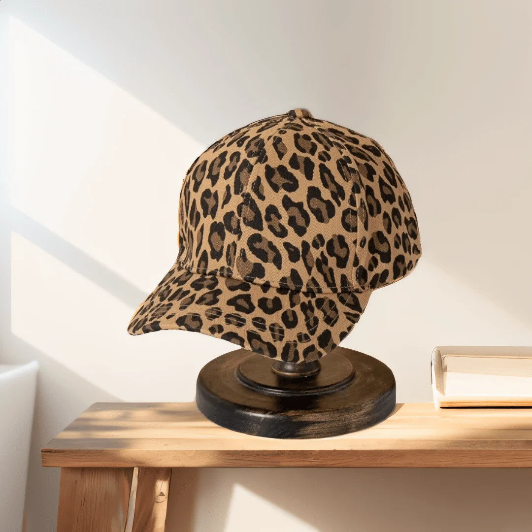 Leopard Print Womens Baseball Hat Fashion Retro Y2K Street Trend Duckbill Hat Outdoor Spring Travel Adjustable Sunshade Hat 250422