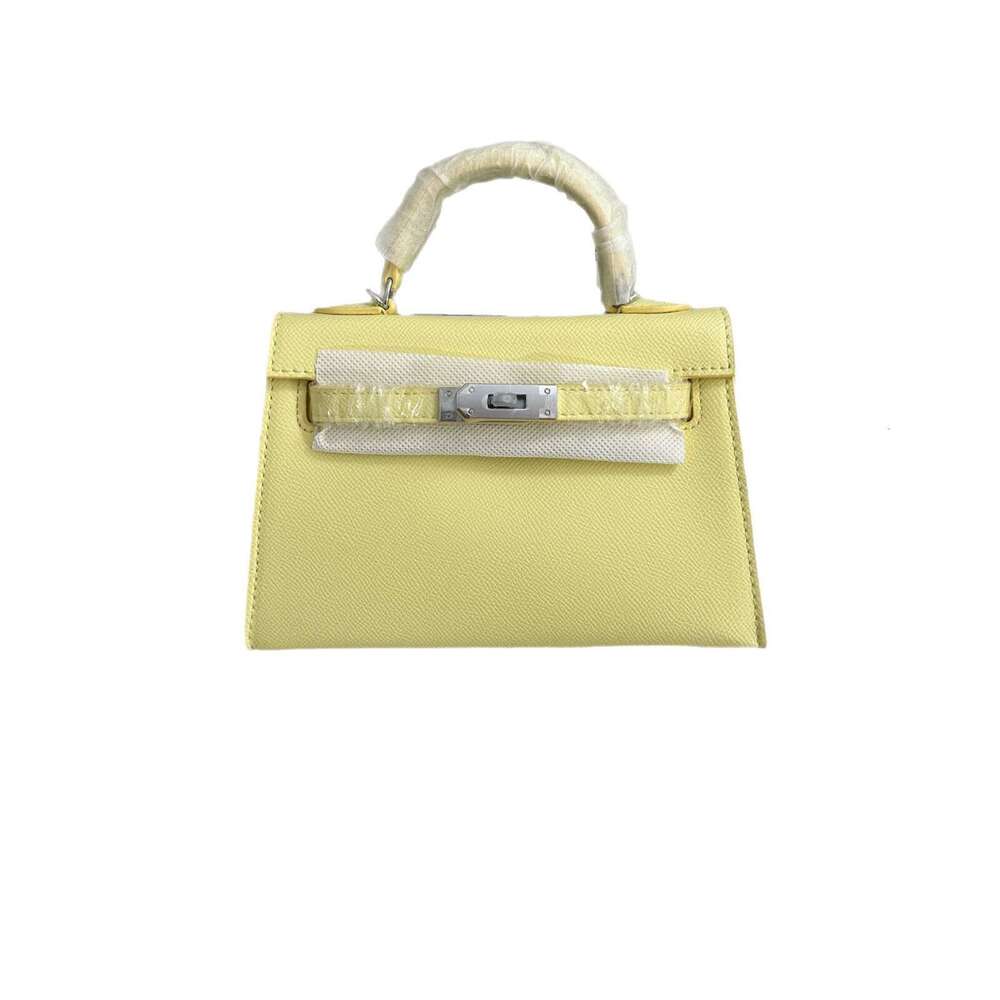 Modern Minimalist Unisex Faux-Leather Clutch with Detachable Straps Ideal for Any Social Event