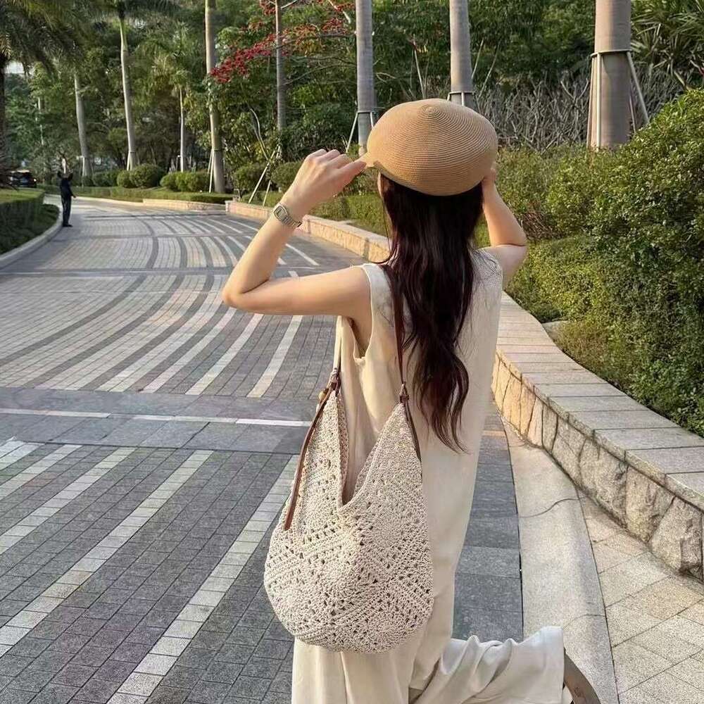 Ins Style Resort Beach Bag Summer New Wax Rope Woven Large Capacity Water Bucket Seaside Vacation Tote Bag Lazy Style Fashionable Big Bag KQ