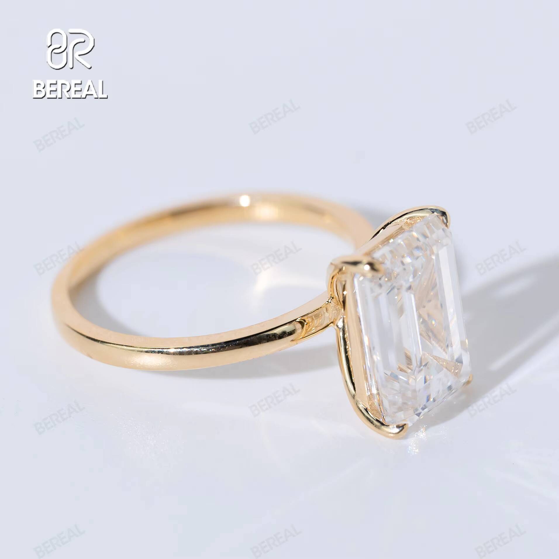 Custom 3CT Vvs Lab Grown Diamond Engagement Rings for Women Popular Yellow Gold 925 Silver Diamond Engagement Ring Jewelry