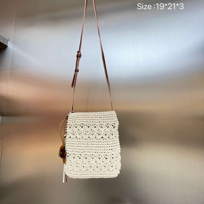 Ins Style Resort Beach Bag New Internet Celebrity Color Contrasting Cowhide Weaving Hollow Cell Phone Bag Seaside Vacation Travel Single Shoulder Cros