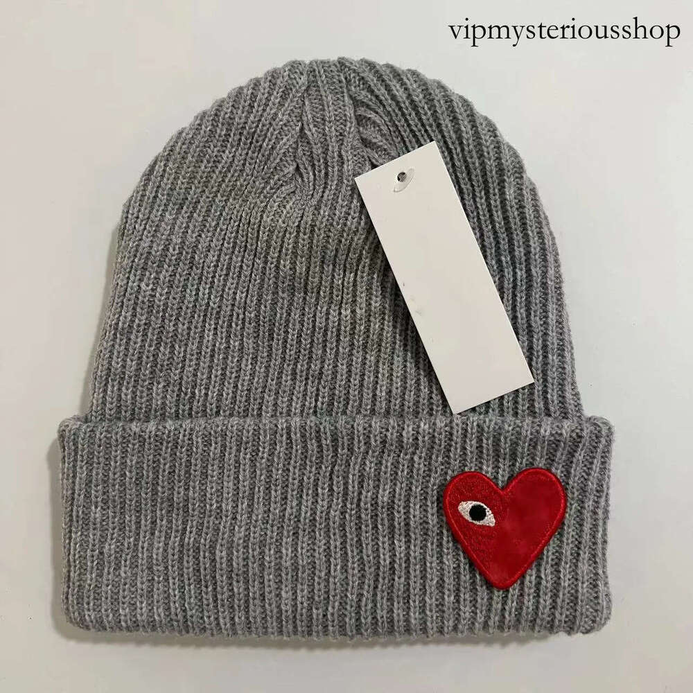 fashion casquette Winter knitted beanie designer cap bonnet dressy autumn hats for men women cappelli travel skiing red heart Knitted hat -VIP