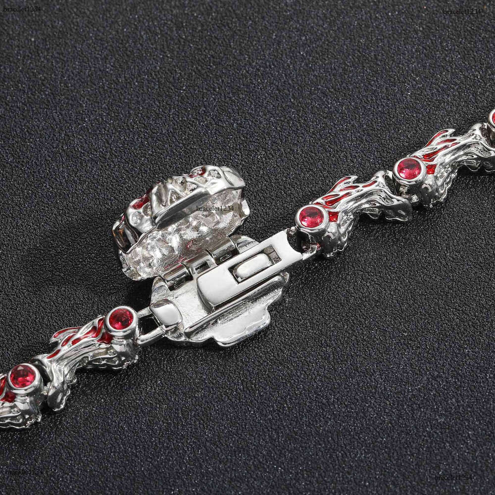 Luxury thorn parasitic red eyes, thorn inlaid ice VVS Moissanite hip hop men women necklace Free delivery