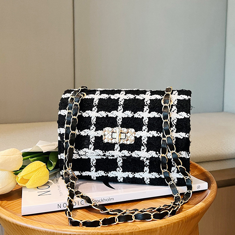 Cross-border 2025 new shoulder bag saddle bag women's fashion trend chain bag texture plaid messenger square bag