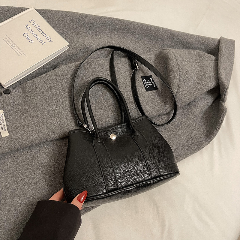 Minimalist Series Designer 2025 Free Shipping Women's Designer Bag Women's High Quality Multi Functional Cross Border Fashion Super Hot Hand
