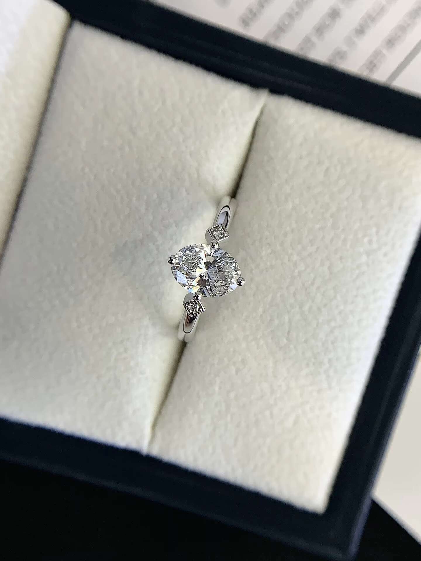 3 Stone Ring Classic 18k White Gold With D Color VVS Oval Cut Lab Created Diamond for Bride Women Wedding Jewelry