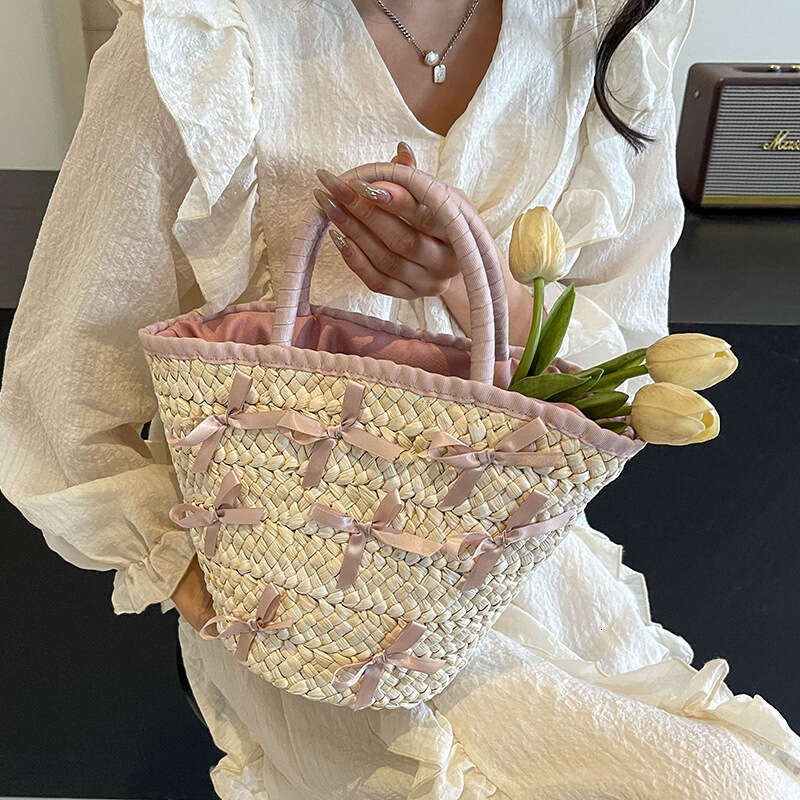 Ins Style Resort Beach Bag Woven Straw For Women With Large Capacity New Summer Versatile Portable Beach Resort And Bucket Bag KQ