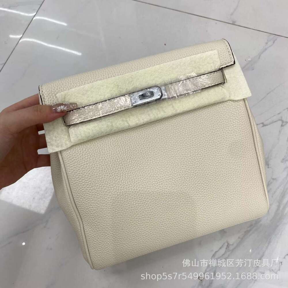 Elegant Silver-Buckled Luxury Tote: Spacious Ladies' Shoulder/Satchel Crafted from Durable Real Cowhide