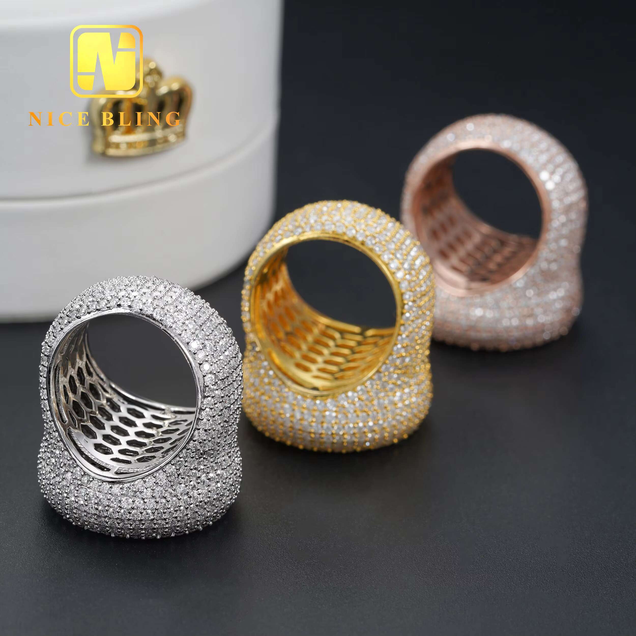 Hip Hop Jewelry 925 Silver Fully Iced Bubble Edge Round Diamond Moissanite Men Ring