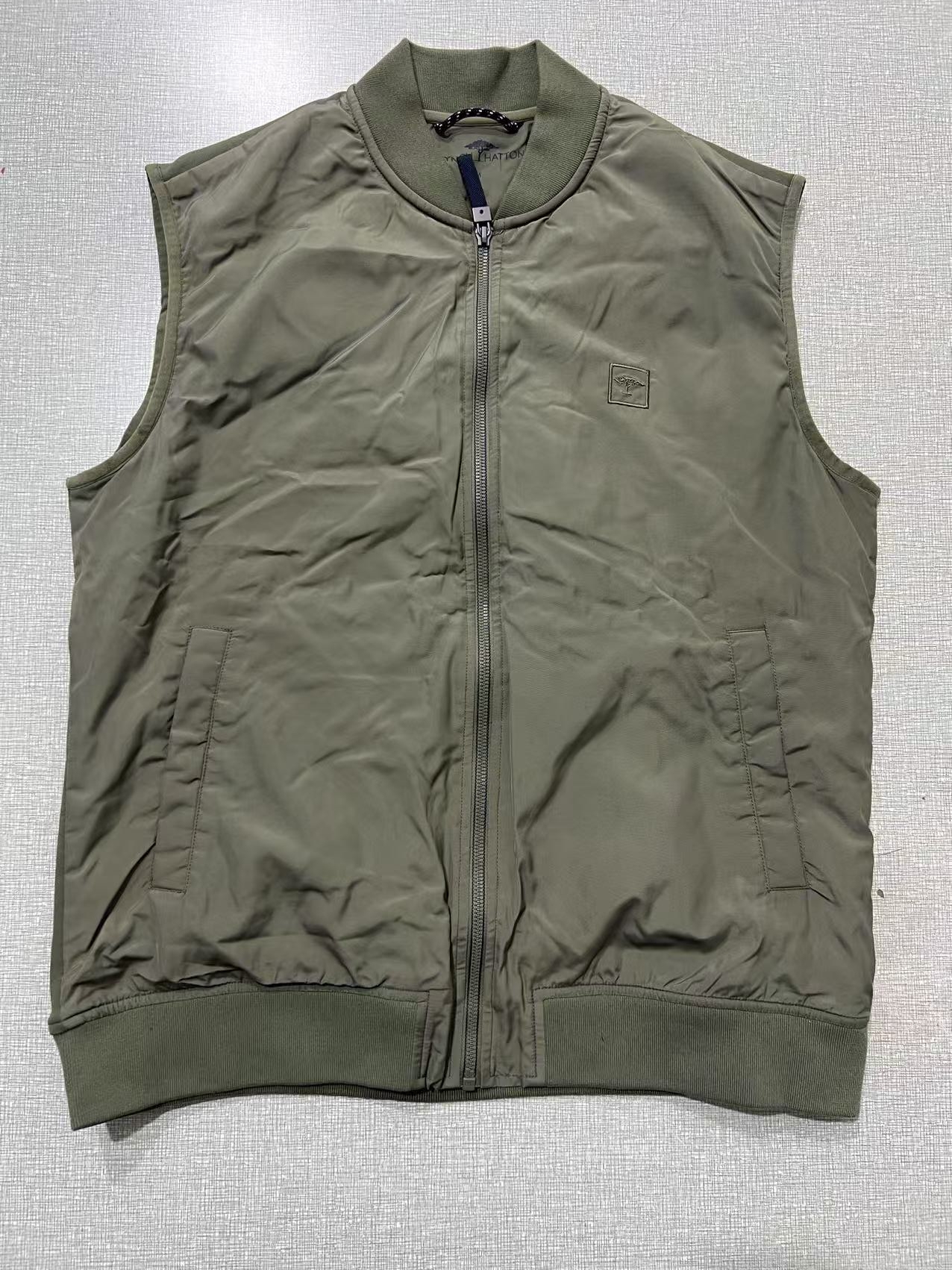 Comfortable Mens Lightweight Outerwear Stylish Everyday Coating Choice