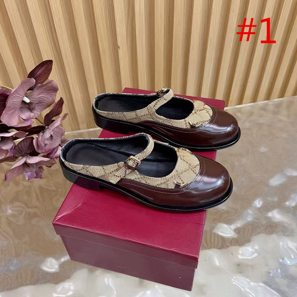 Designer shoe woman mary jane mule clog sandal Patent Leather strap Fashion Flat Shoes Women's Luxury ballet flat sabot slide Half Slippers mules slipper Size 35-42
