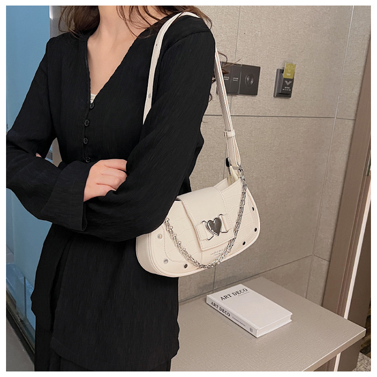 New Minimalist Designer Series Chain Armpit 2025 Free Shipping High-end Women's Stone Patterned Small Square Bag One Shoulder French Bamboo Pole 