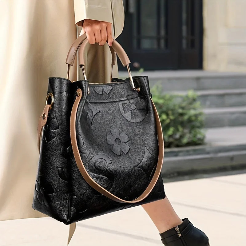 Elegant Floral Faux Leather Satchel - Water-Resistant Work Bag with Adjustable Strap Secure Zip Sling Bag R250423