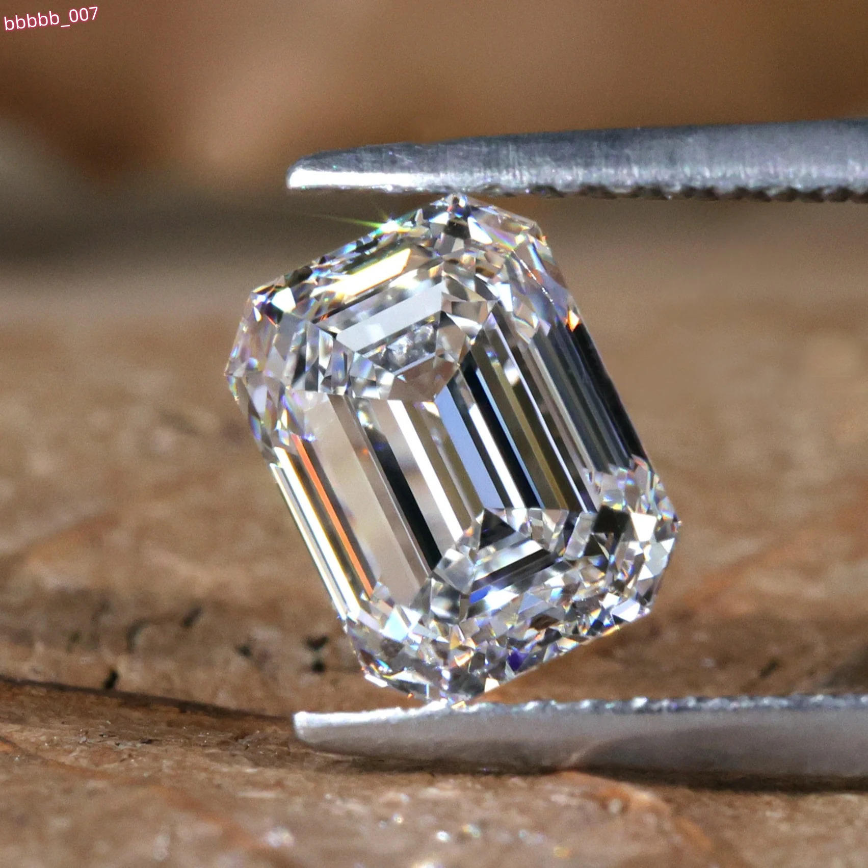 IGI Certified 2.5 Carats Excellent Emerald Cut Loose Lab Grown Diamond - VVS1 F Color Lab Diamond at Wholesale Price