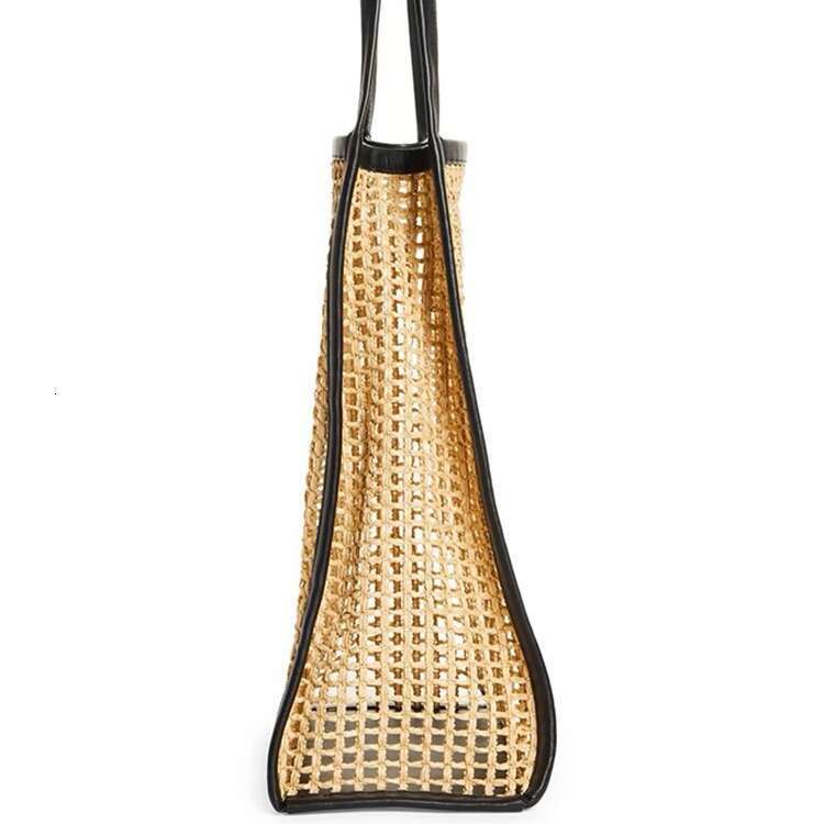Ins Style Resort Beach Bag Spring Summer New Fashionable Simple Handbag Single Shoulder Underarm Hollow Grass Woven Bag Beach Vacation KQ